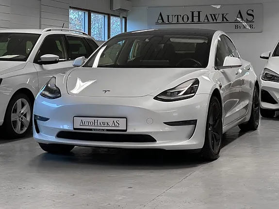 Tesla Model 3 2020 photo 2