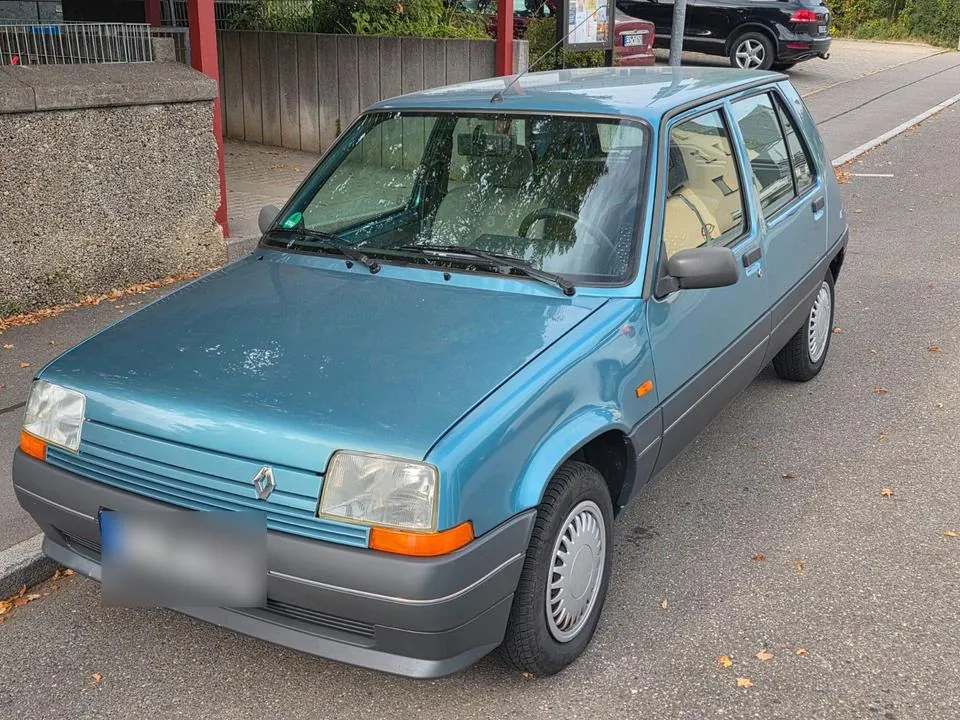Renault R5