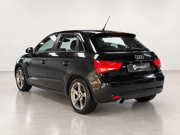 Audi A1 2013 photo 3