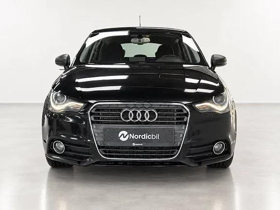 Audi A1 2013 photo 2