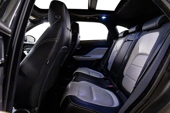 Jaguar F-Pace 2020 photo 5