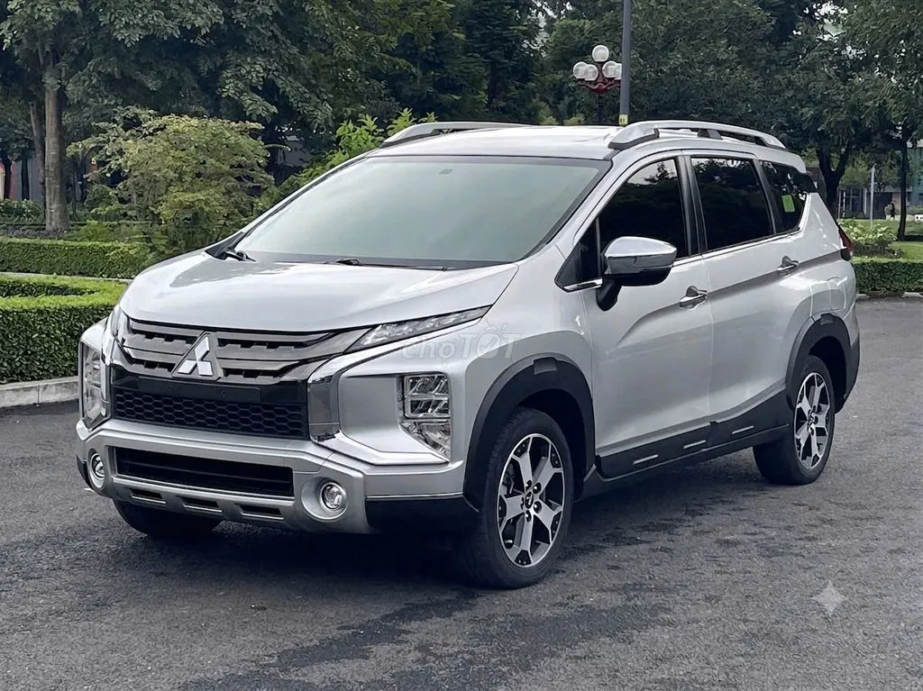 Mitsubishi Xpander Cross 2020 photo 3