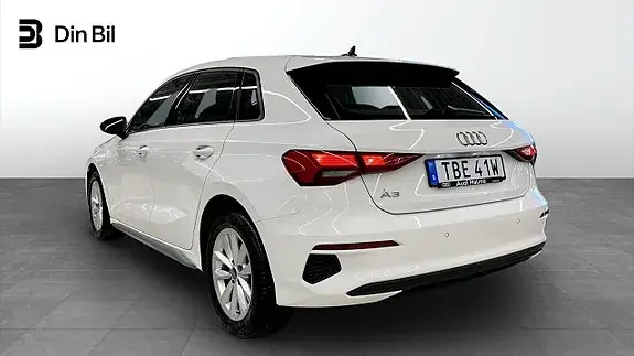 Audi A3 2024 photo 3