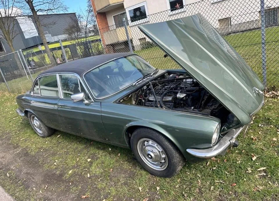 Jaguar Xj12