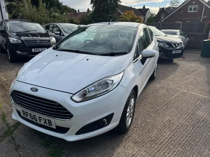 Ford Fiesta 2016 photo 3