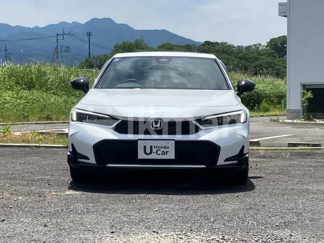 Honda Civic 2026 photo 2