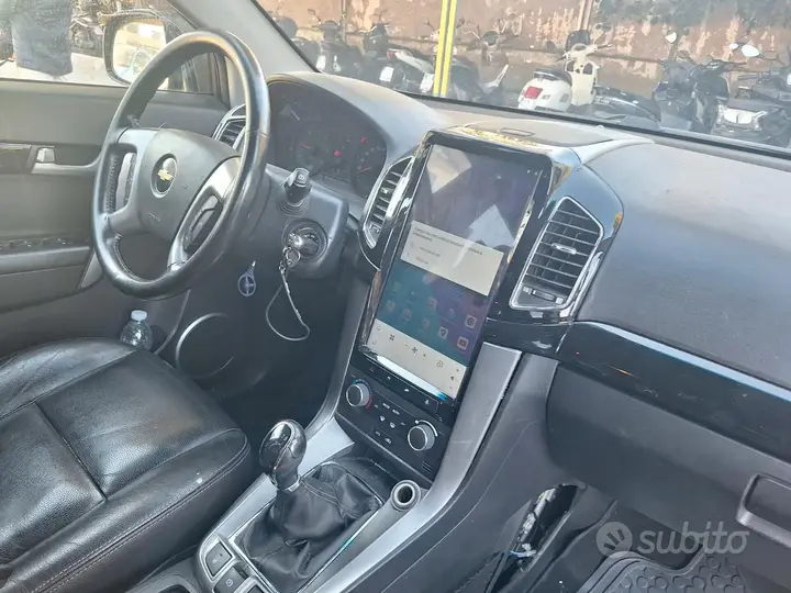 Chevrolet Captiva 2011 photo 3