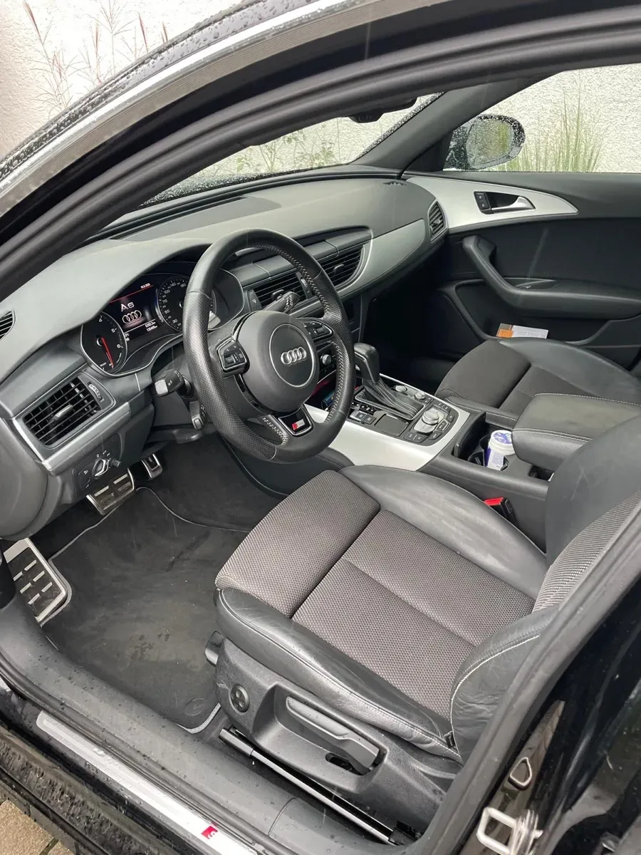 Audi A6 2015 photo 2