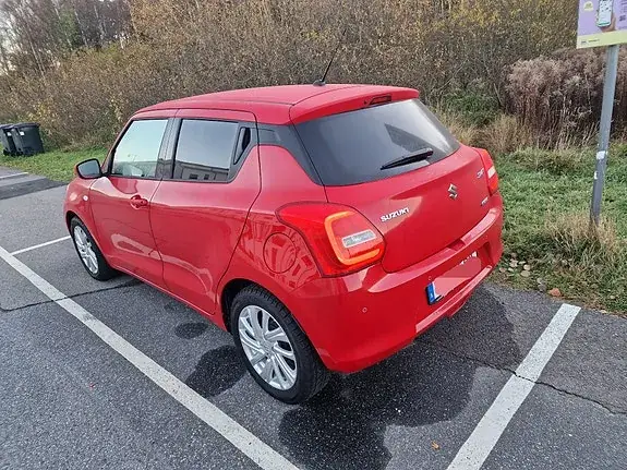 Suzuki Swift 2021 photo 4