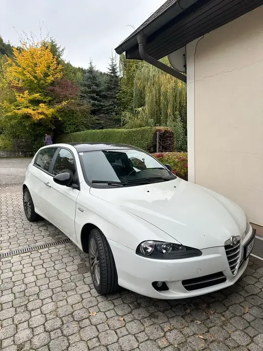 Alfa Romeo 147