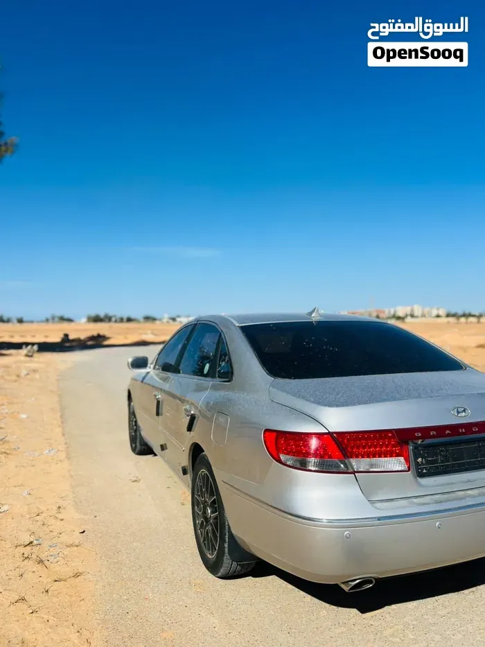 Hyundai Grandeur 2009 photo 4