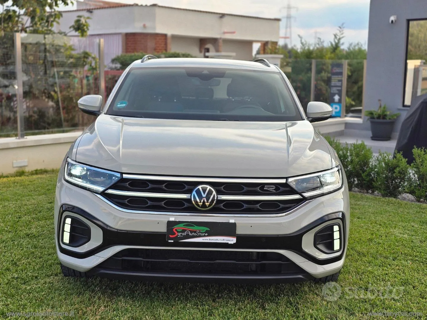 Volkswagen T-Roc 2022 photo 2