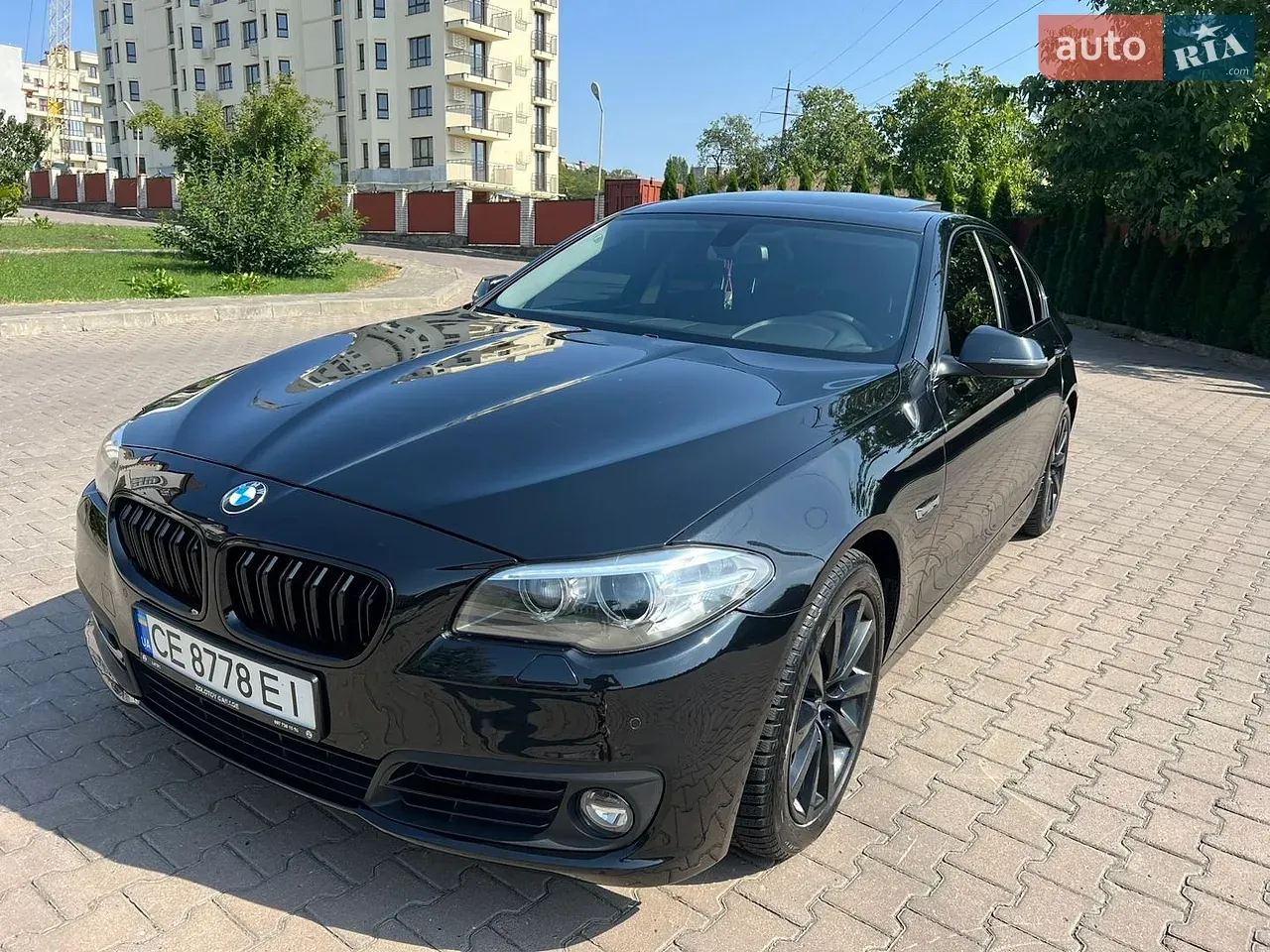BMW 5 Series 2015 photo 3