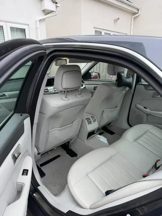 Mercedes-Benz E-Class 2014 photo 2