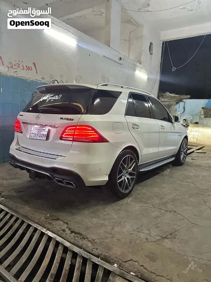 Mercedes-Benz Gle-Class 2017 photo 2