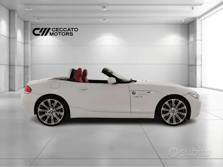 BMW Z4 2010 photo 3