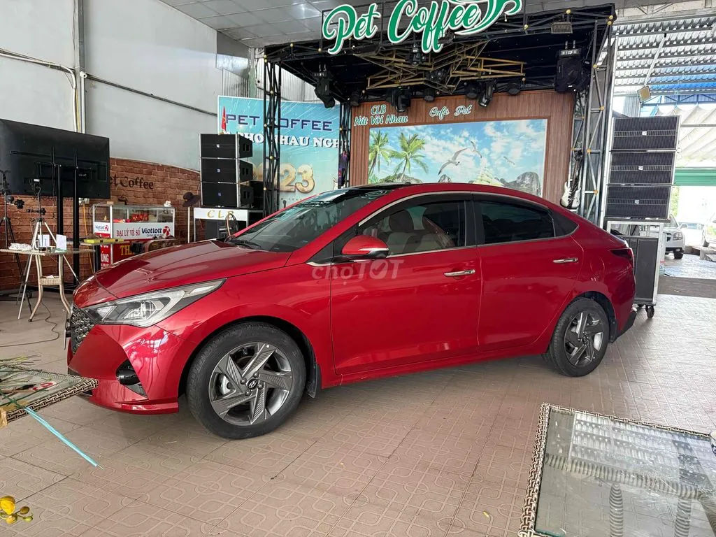 Hyundai Accent 2023 photo 2