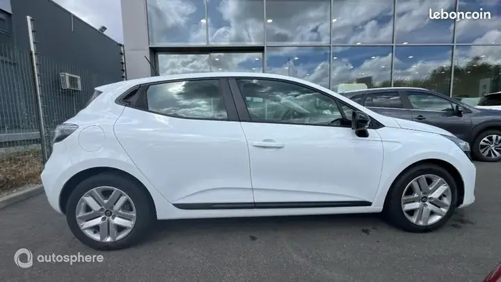 Renault Clio 2024 photo 4
