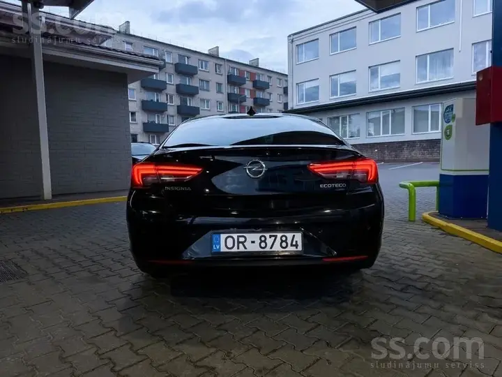 Opel Insignia 2018 photo 3