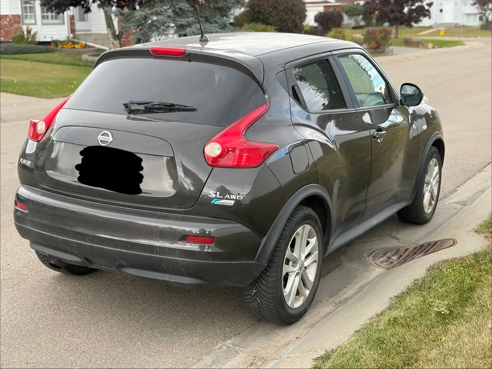 Nissan Juke 2011 photo 3