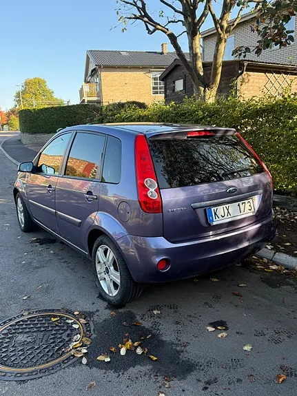 Ford Fiesta 2008 photo 4
