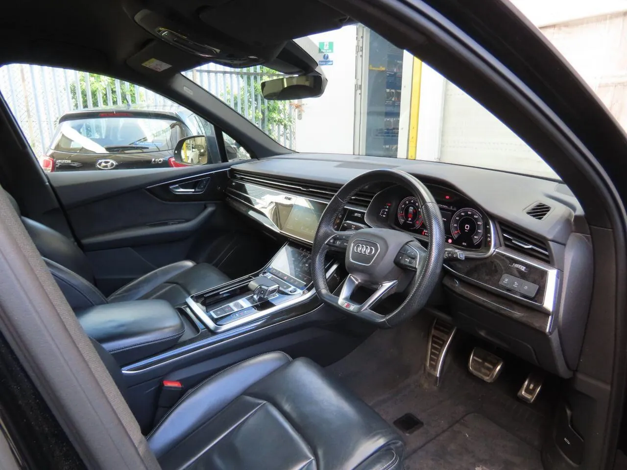 Audi Q7 2021 photo 3