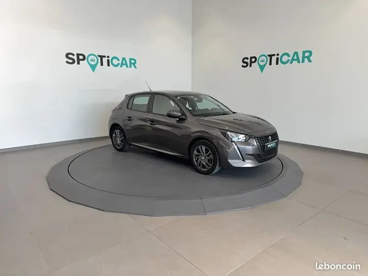 Peugeot 208 2021 photo 3