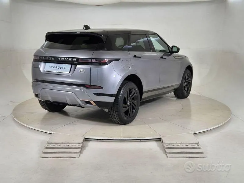 Land Rover Range Rover Evoque 2019 photo 2