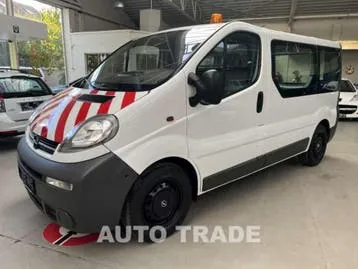 Opel Vivaro 2004 photo 2