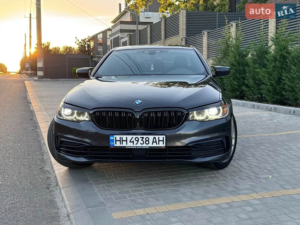 BMW 5 Series 2019 photo 3