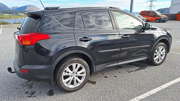 Toyota Rav4 2013 photo 2