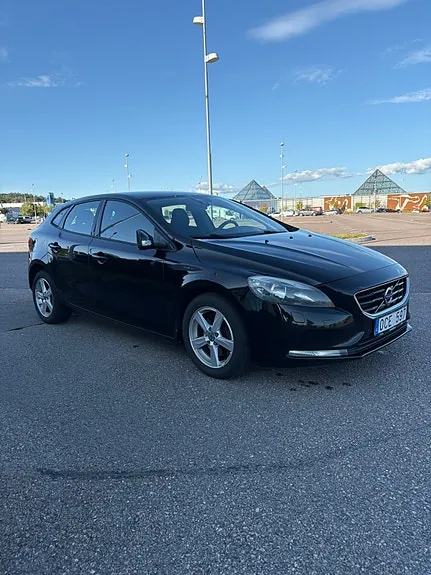 Volvo V40 2014 photo 2