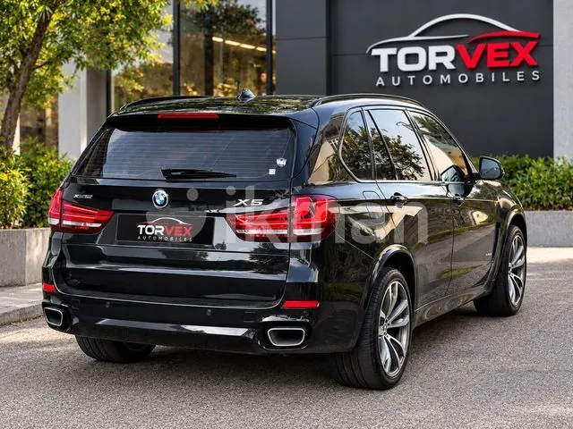 BMW X5 2016 photo 2
