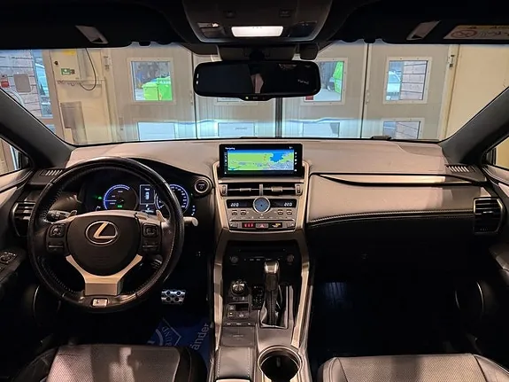 Lexus Nx300H 2018 photo 5