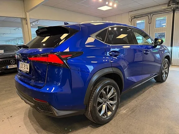 Lexus Nx300H 2018 photo 4