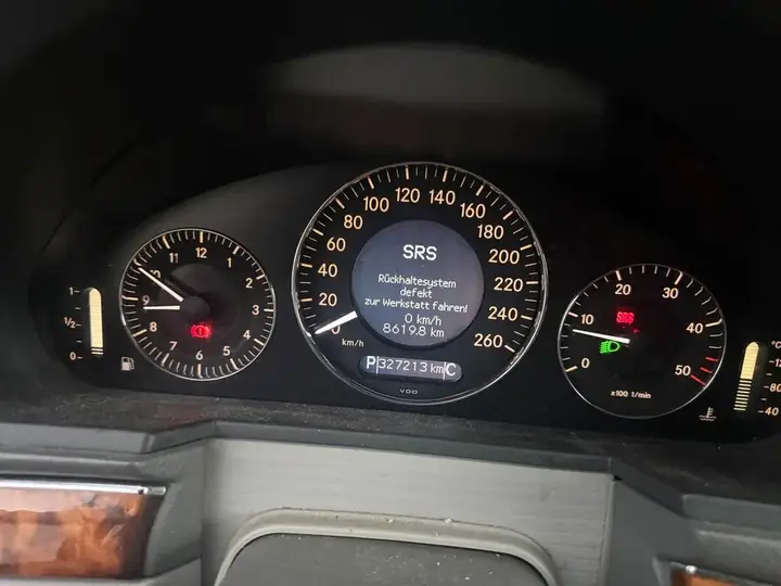 Mercedes-Benz E 220 Cdi (W211)