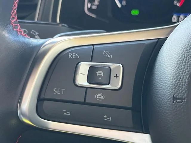 Volkswagen T-Roc 2022 photo 5