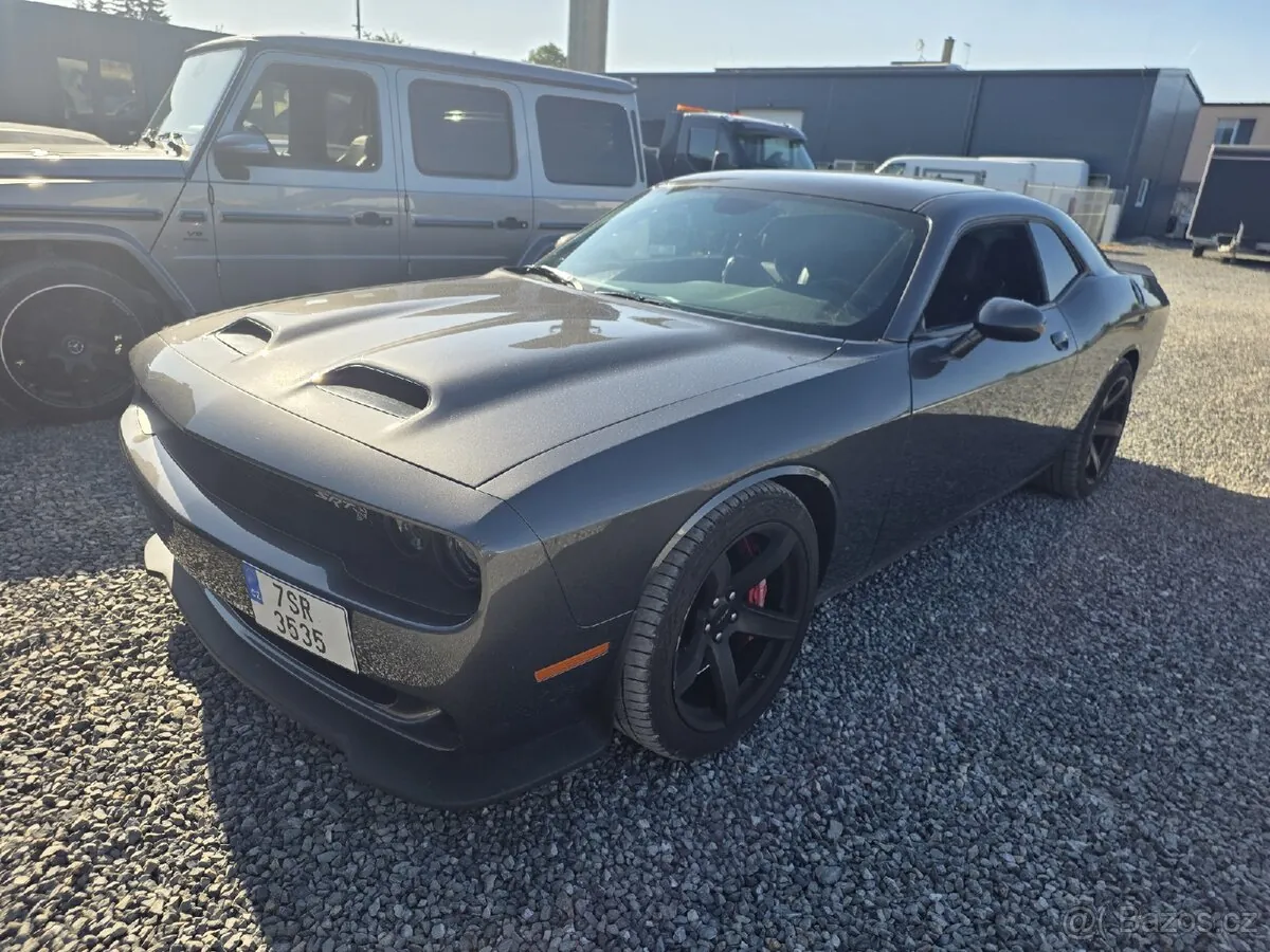 Dodge Challenger Srt Hellcat Redeye