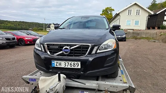 Volvo Xc60 2013 photo 2