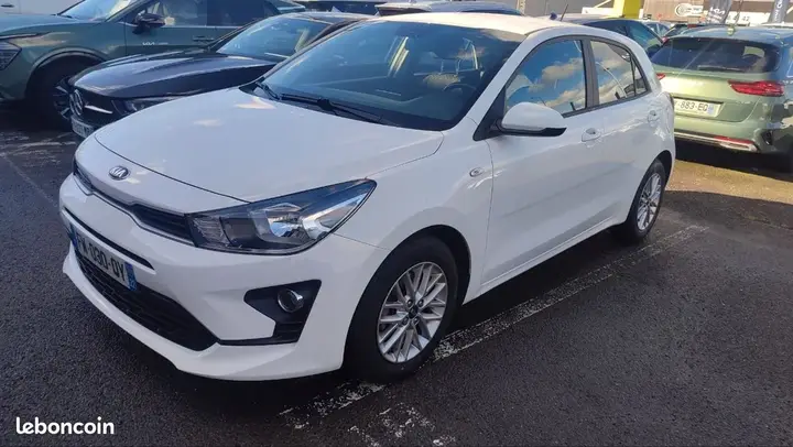 Kia Rio 2021 photo 2