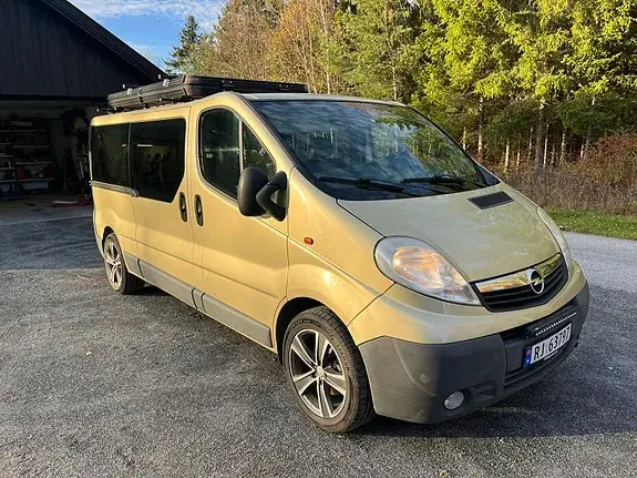 Opel Vivaro 2007 photo 2