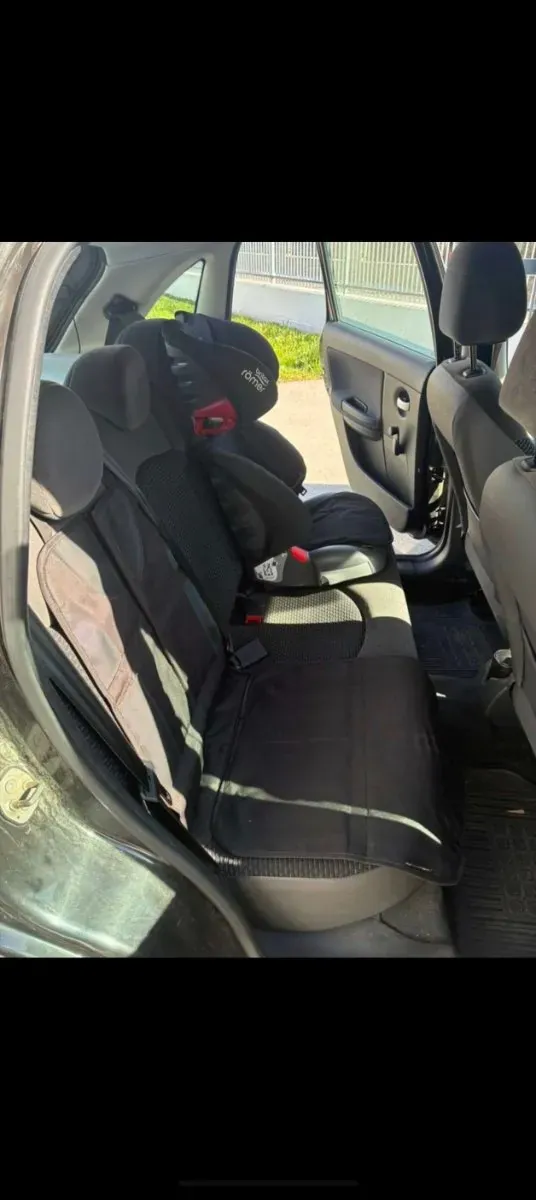 Citroen C3 2010 photo 2
