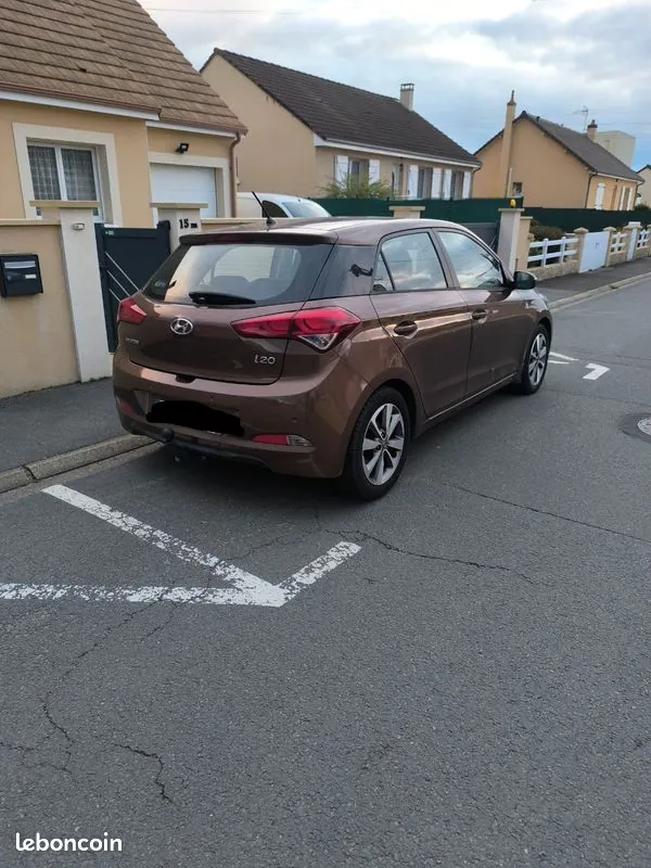 Hyundai I20