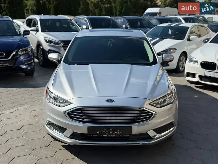 Ford Fusion 2017 photo 2