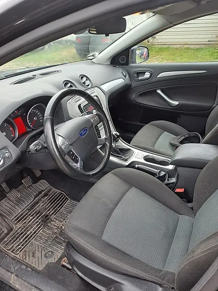 Ford Mondeo 2010 photo 5
