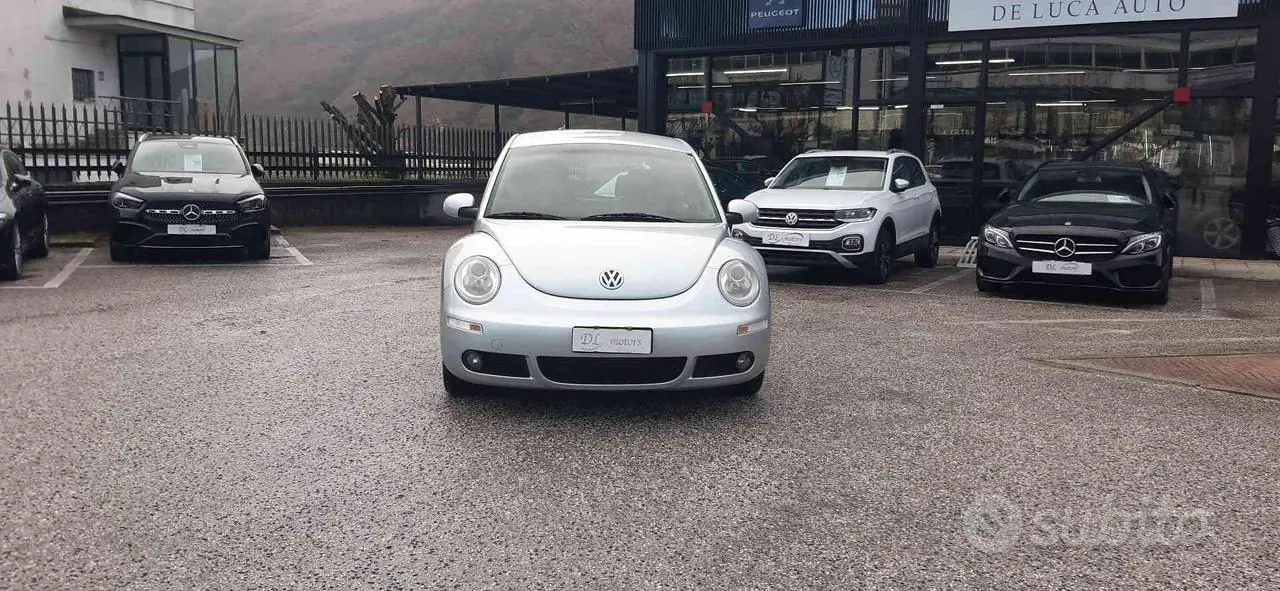 Volkswagen Beetle 2006 photo 2