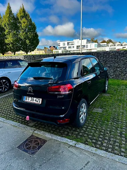 Citroen C4 Picasso 2017 photo 3