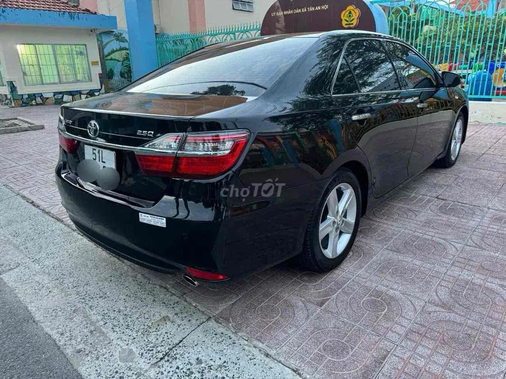 Toyota Camry 2017 photo 3