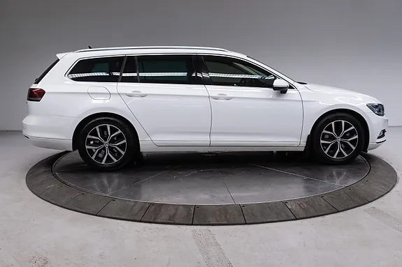 Volkswagen Passat 2016 photo 5