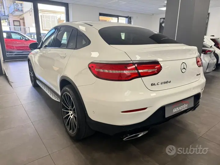 Mercedes-Benz Glc 2018 photo 4